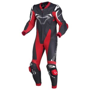 Macna Voltage 56 Black / Red